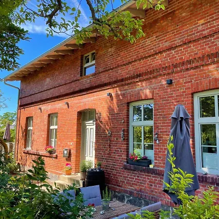 Apartment Luv - Alte Schule