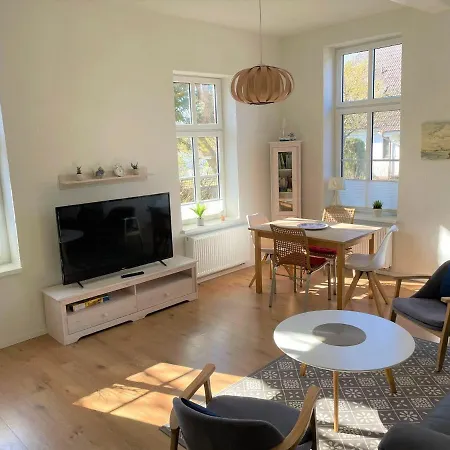 Luv - Alte Schule Appartamento *